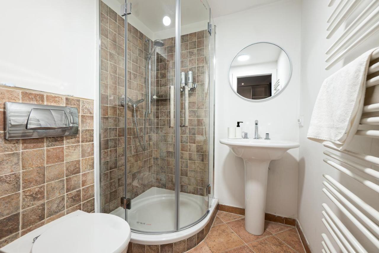 Brand-New Double Bedroom Apartment เวียนนา ภายนอก รูปภาพ